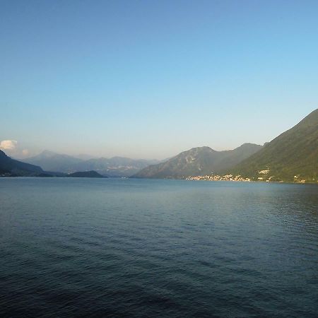 Charming House With Private Dock On Lake Como アルジェーニョ エクステリア 写真