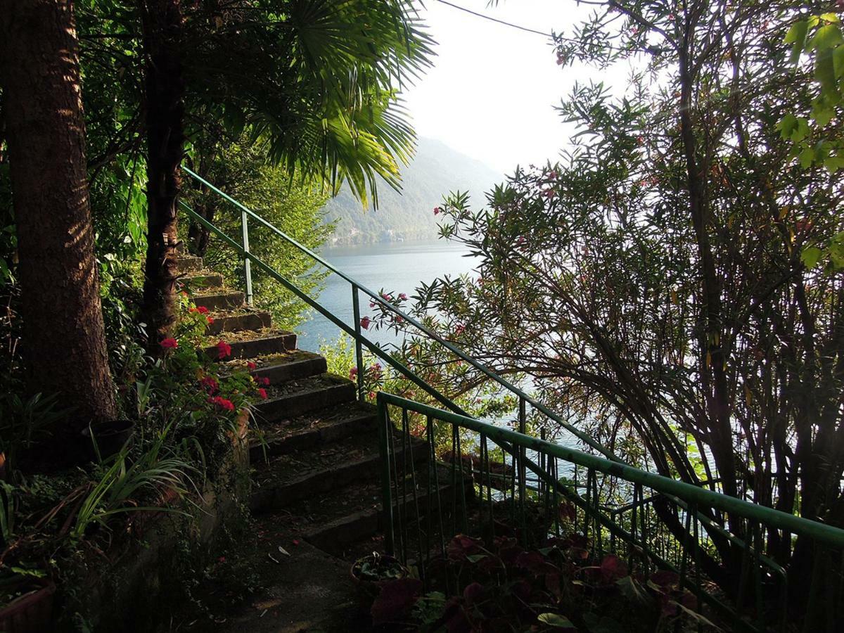 Charming House With Private Dock On Lake Como アルジェーニョ エクステリア 写真